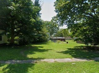 1917 Casey Ave, Mount Vernon, IL 62864