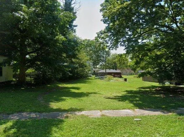 1917 Casey Ave, Mount Vernon, IL 62864