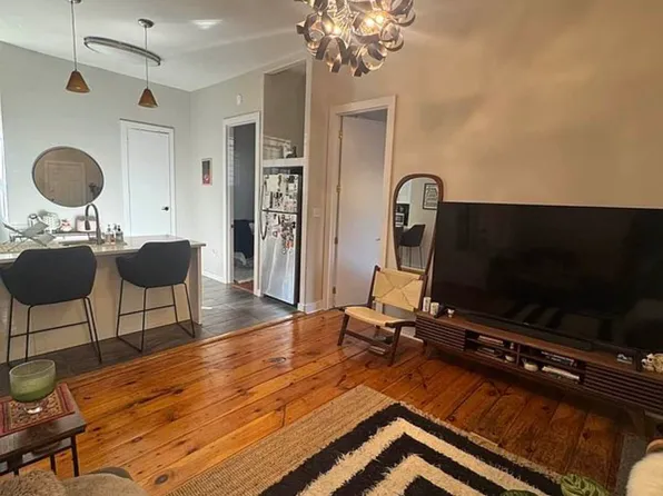 220 Roebling Street image 1 of 8