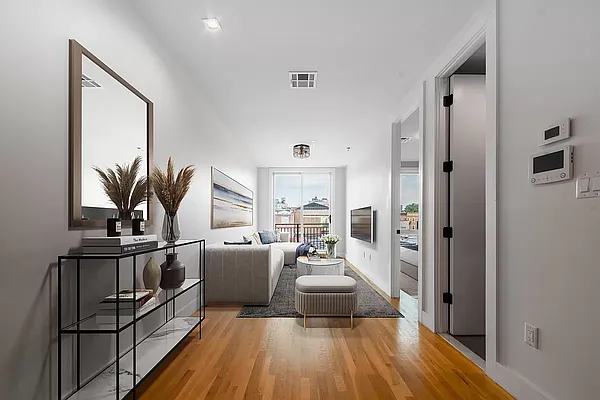 Rented by YHT Management Inc. | media 20