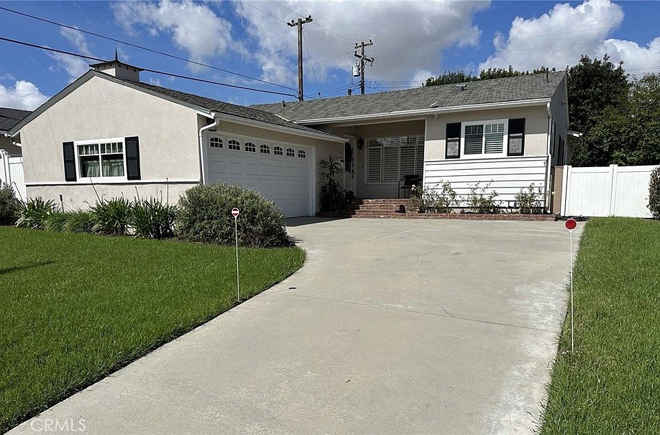 1st image of 11323 Kentucky Ave