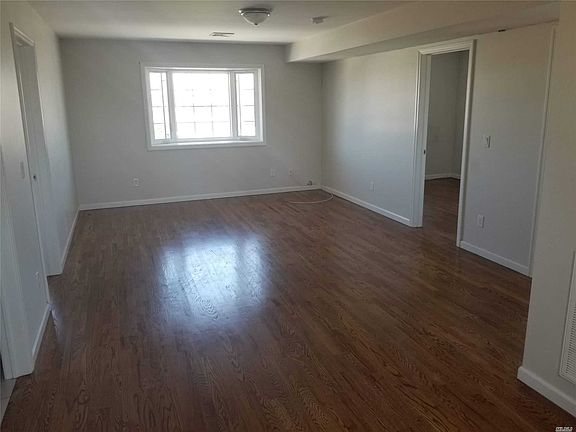 4th image of 99 Nassau Ln APT 3