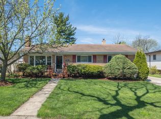 1050 S Charlotte St, Lombard, IL