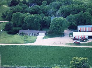703 Road 1625, Red Cloud, NE 68970