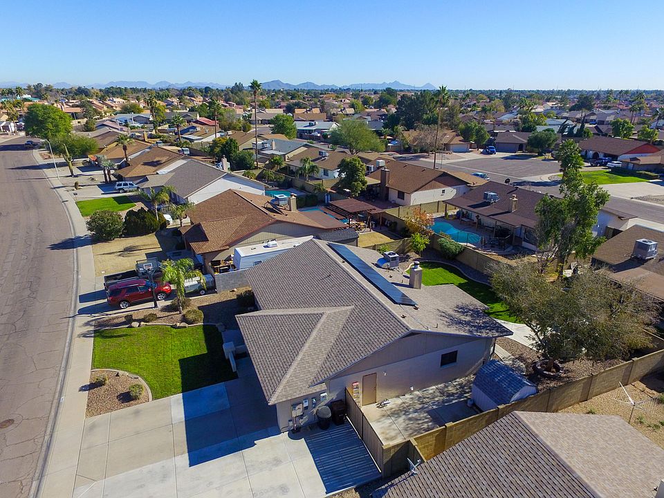 1st image of 7407 W Corrine Dr