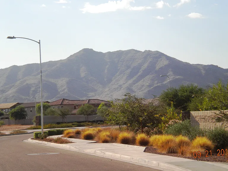4042 W Valley View Dr — Photo 36