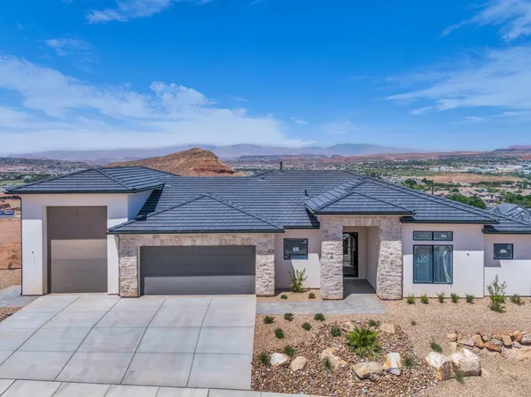 2072 S Pony Way, Washington, UT 84780