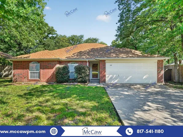 549 Dylan Ct, Azle, TX 76020