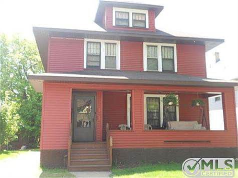 1st image of 126 E Peck St