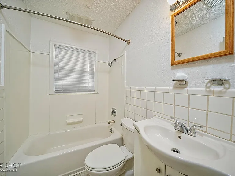 1234 S Crockett Dr — Photo 18