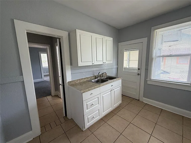 746 E Peachtree St — Photo 4