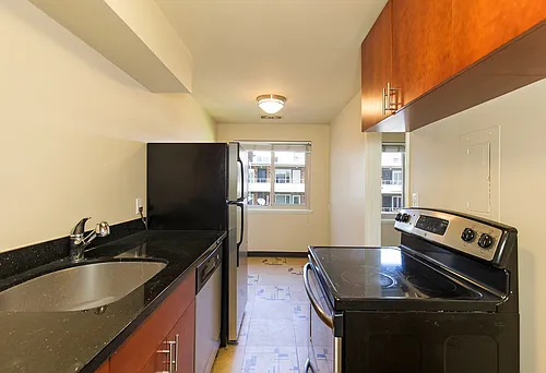 Floor plan 106