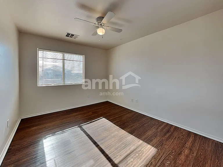 34720 N Happy Jack Dr — Photo 15