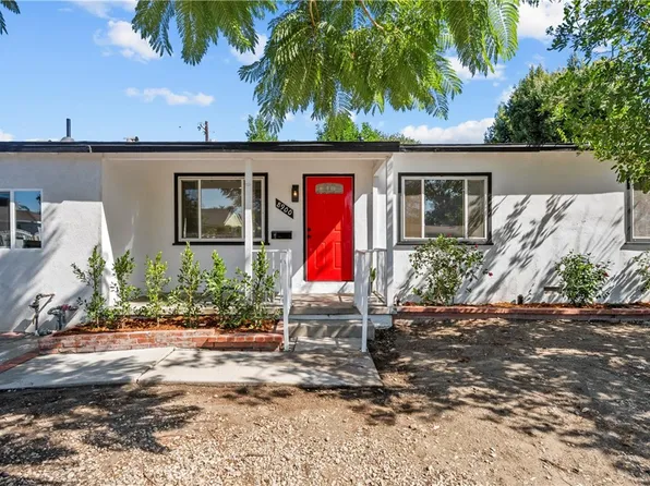 8900 Hazeltine Ave, Panorama City, CA 91402