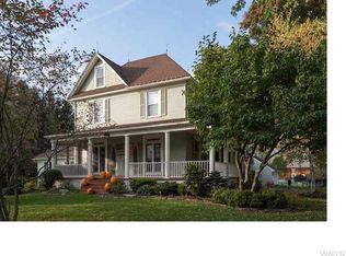 650 Willardshire Rd, East Aurora, NY 14052