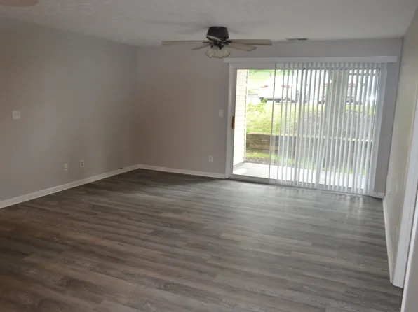 18 Rio Grande Cir APT 1, Florence, KY 41042