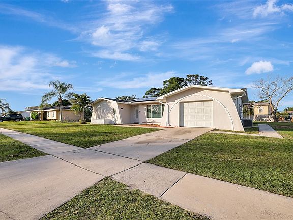 3rd image of 201 SW Dabney Drive