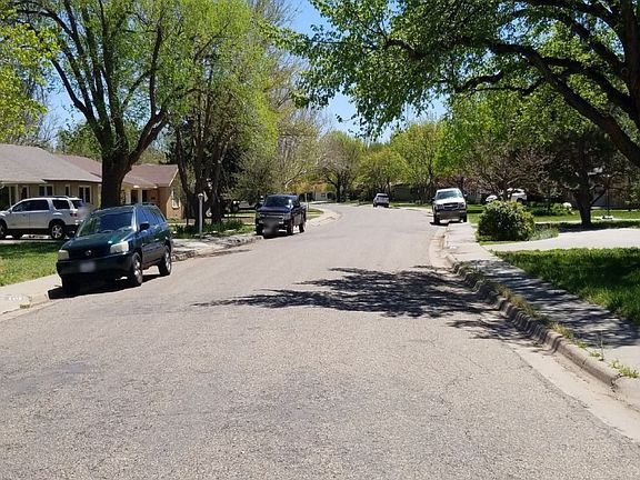 4th image of 2412 Juniper Dr