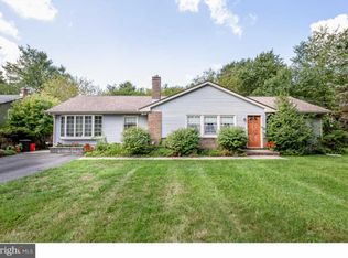 1272 Edgewood Dr, Vineland, NJ