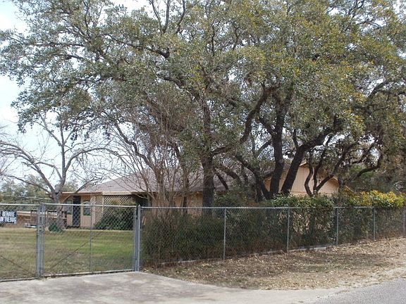 2nd image of 218 Caveside Dr