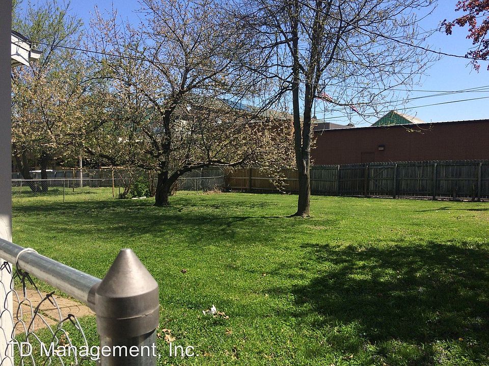 1928 S Wedgewood Ave, Springfield, MO 65807 Zillow