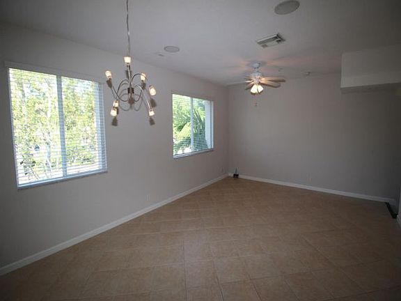5th image of 2868 S Oasis Dr
