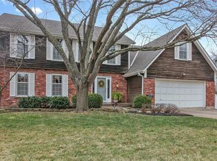 5127 Ballentine St, Shawnee, KS 66203