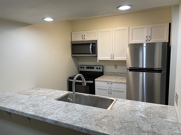 Granite-look Counters
