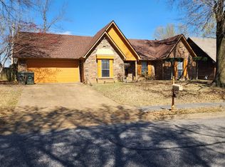 7290 Woodshire Rd, Memphis, TN 38125