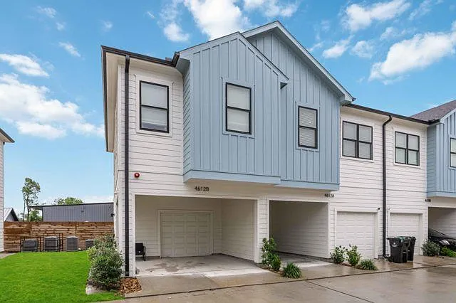 4612 Indie Heights Ln #B — Photo 2