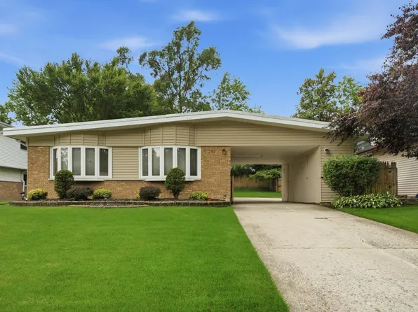 243 Tampa St, Park Forest, IL 60466
