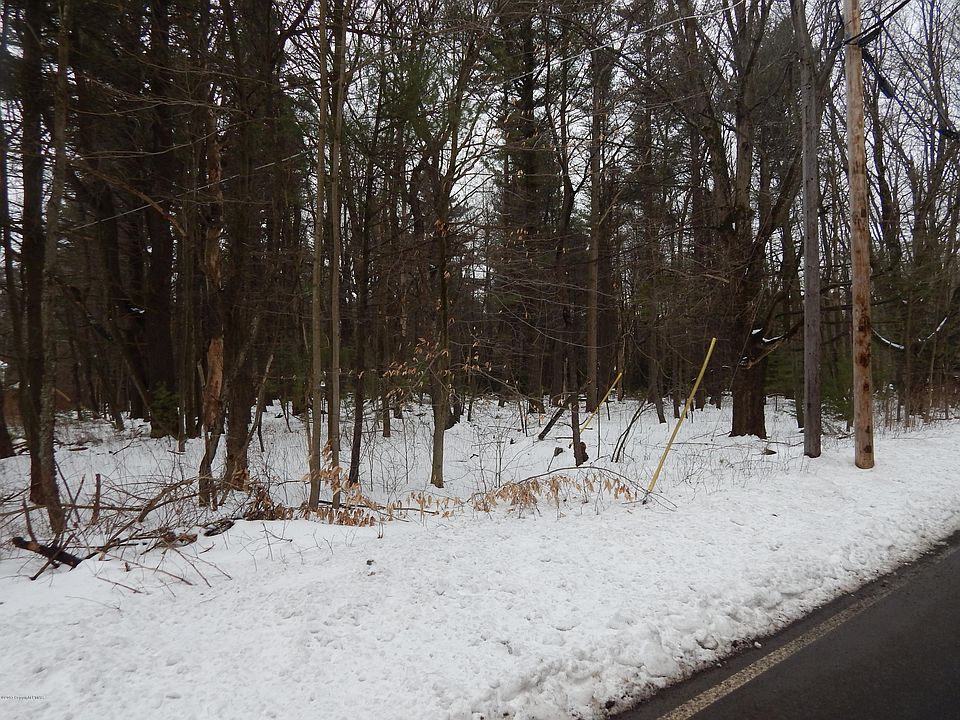 2nd image of Pocono Crest Rd