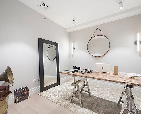 Sold by Compass | media 19