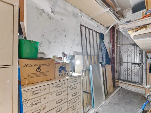 706 7th Street image 35 of 38