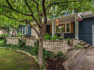 2816 W 91st St, Leawood, KS 66206