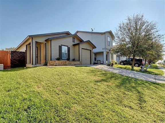 2nd image of 13316 Coomes Dr