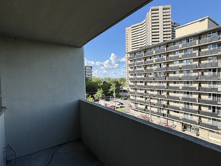 70 McEwen Ave #504 — Photo 7