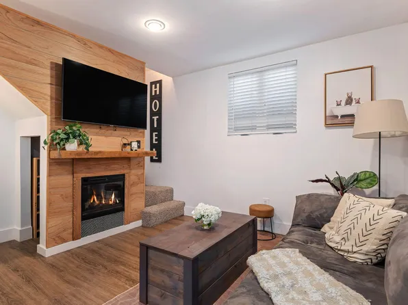 825 W Pedregosa St #Adu, Santa Barbara, CA 93101