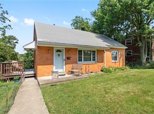 77 W View Ave, Pittsburgh, PA 15229