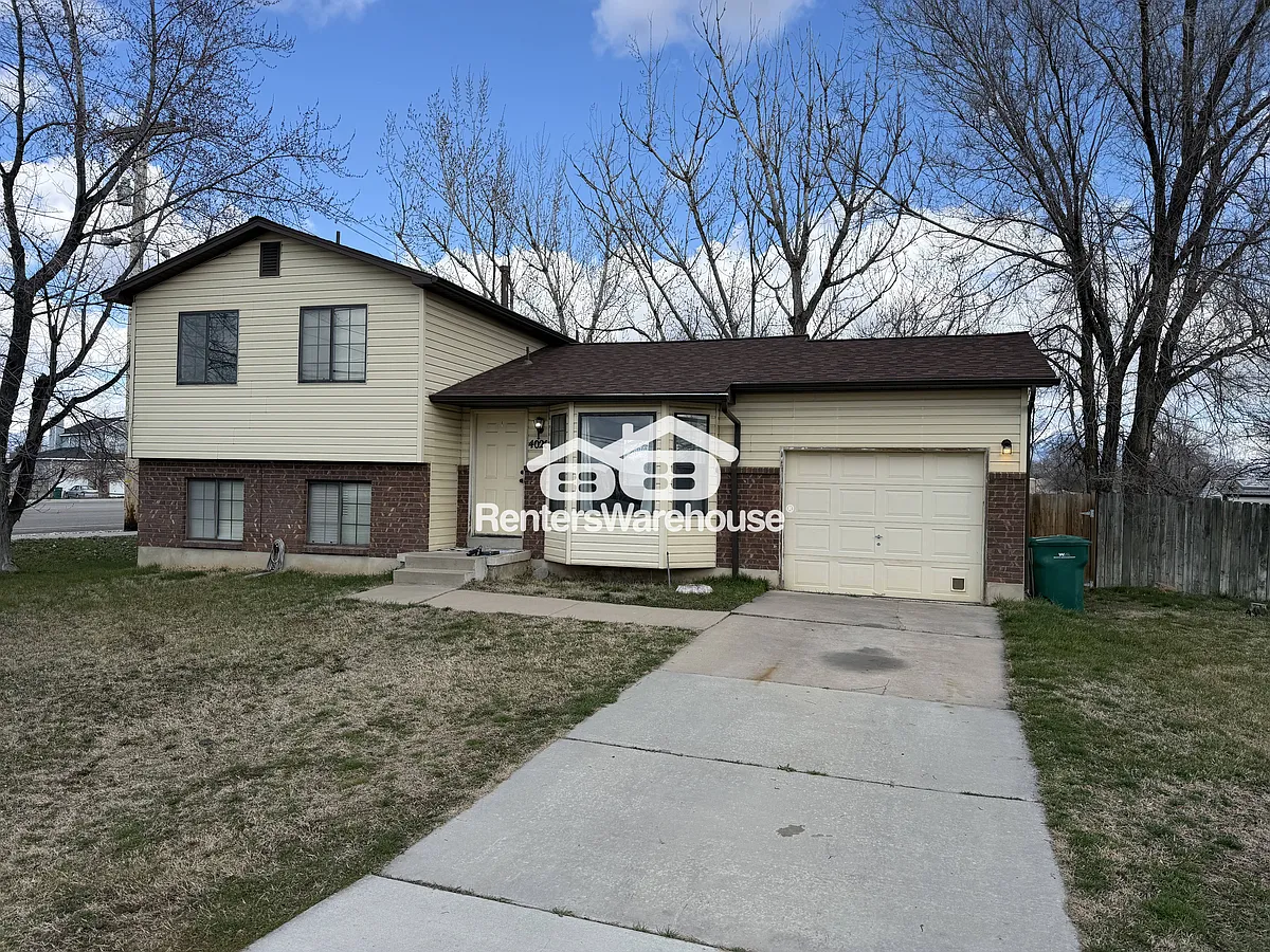 Building Photo - 4020 S 4300 W