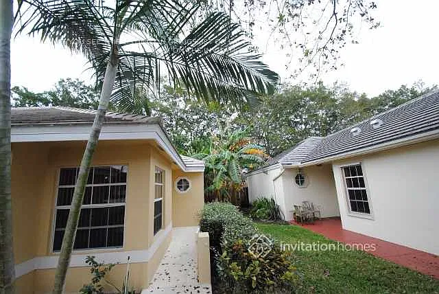 2960 Tall Oak Ct — Photo 2