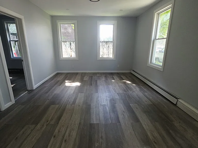 186 Avenue B #1A — Photo 3