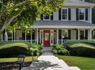 1665 Chase Ridge Ln, Lawrenceville, GA 30043