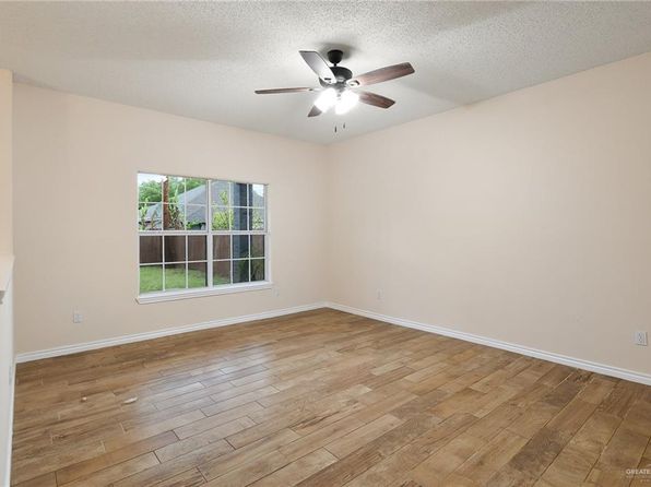 2104 Dartmouth Ave, McAllen, TX 78504