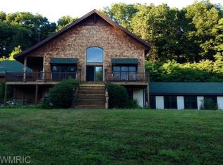 8848 E Loop Rd, Hesperia, MI 49421