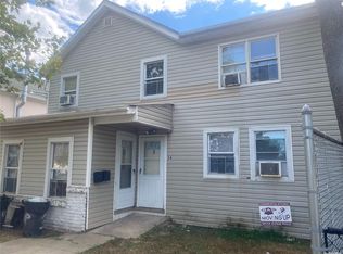 34 2nd Ave, Bay Shore, NY 11706