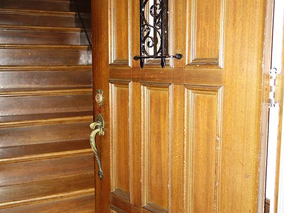 2nd image of 341 W Portal Ave
