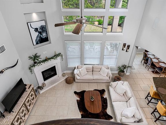 2nd image of 4613 Gallego Cir