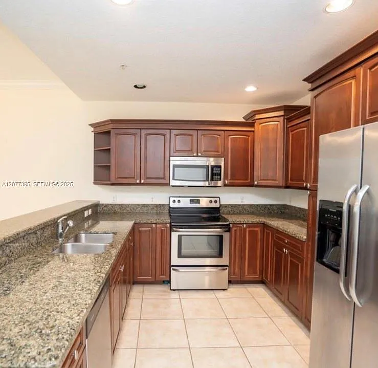 Highland Estates — Photo 3
