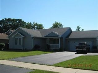 2320 Matthew Pl, Zion, IL 60099